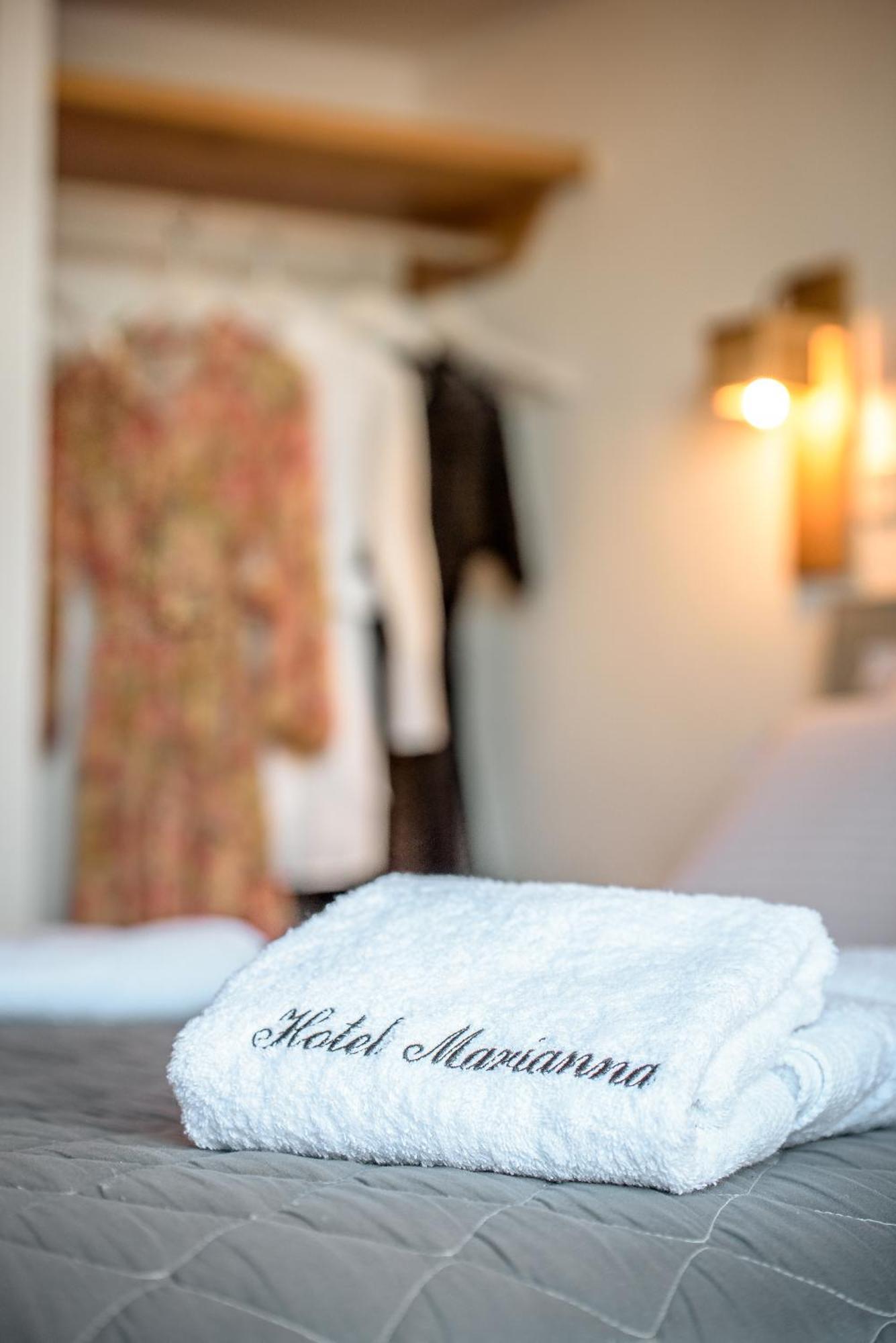 Marianna Hotel ペリッサ エクステリア 写真